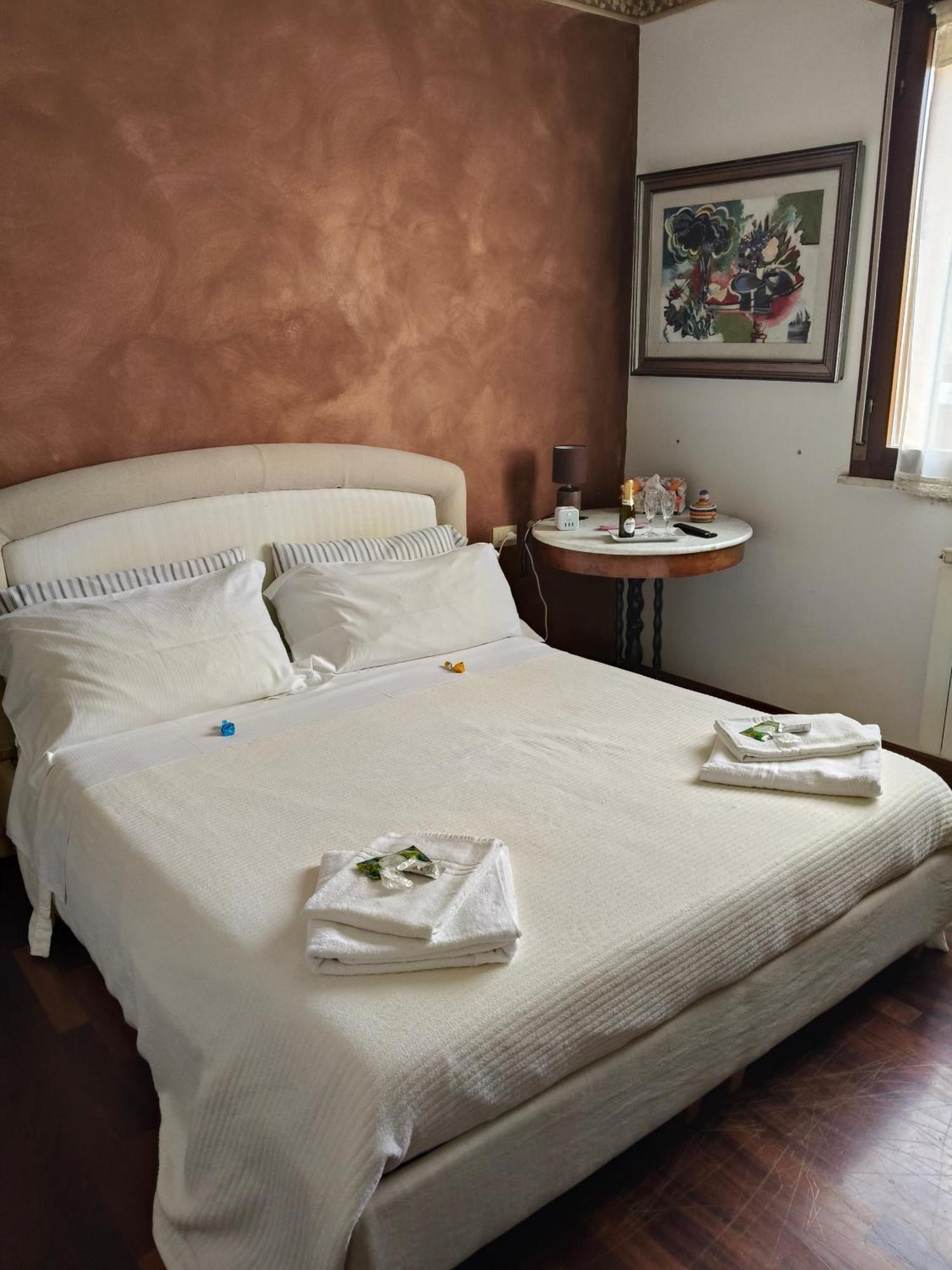 Hotel Civico 26 Treviso Zimmer foto